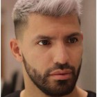 Borotvált férfi frizurák 2022